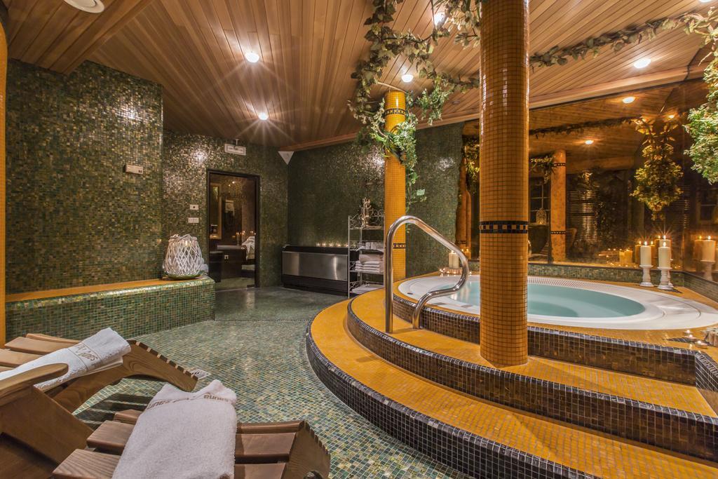 Hotel Chalet Olympia Monguelfo-Tesido / Welsberg-Taisten Екстериор снимка