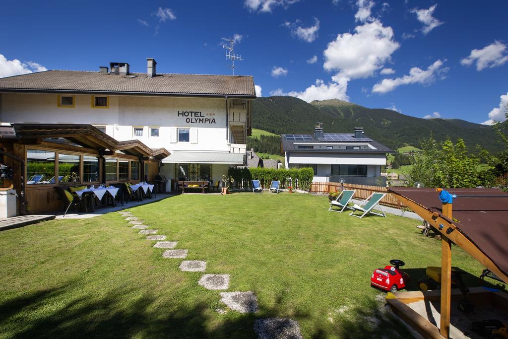 Hotel Chalet Olympia Monguelfo-Tesido / Welsberg-Taisten Екстериор снимка